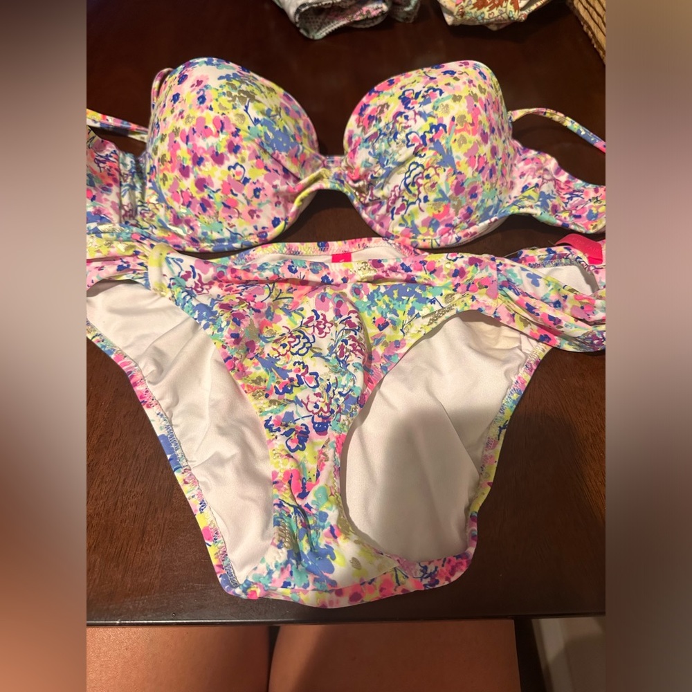 34c Victoria secret swim suit